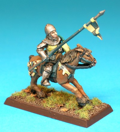 Pose 2. The mounted version of this figure rides a light warhorse and is armed with a short lance. He is otherwise identical to the foot figure described above.